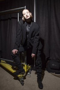 backstage-defile-philipp-plein-automne-hiver-2017-2018-new-york-coulisses-55.thumb.jpg.7e2da0bde139a55fdd3987fe767a95bb.jpg