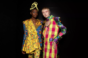 backstage-defile-shuting-qiu-printemps-ete-2020-milan-coulisses-44.thumb.jpg.5616d9ce80a728394c9699e61e5dc023.jpg