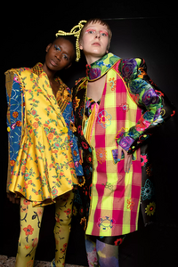 backstage-defile-shuting-qiu-printemps-ete-2020-milan-coulisses-45.thumb.jpg.0af439fbf23c3372dbc9854bf97b6e74.jpg