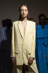 backstage-defile-tibi-printemps-ete-2019-new-york-coulisses-83.thumb.jpg.d1635bb44426646d64da954b7279a97c.jpg