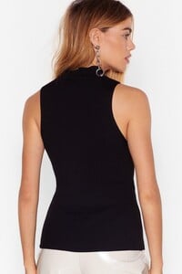 black-necks-up-knitted-sleeveless-top.jpeg