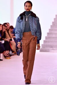 chloe-aw19-0029-25b26f.thumb.jpg.c87c5d1e8e16854204612c43ade42826.jpg