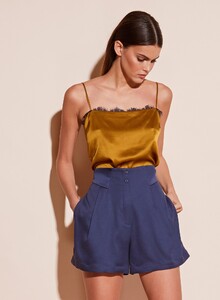 crop2_190221_FLEURDUMAL_SHOT_13_1446_e9fb00b0-ce5e-499a-81e0-8d8706dab3be_2600x.jpg