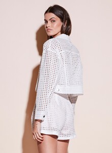 crop2_190418_FLEURDUMAL_SHOT_23_3605_2600x.jpg