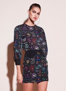 crop_181023_FLEURDUMAL_SHOT_10_1130_2600x.jpg