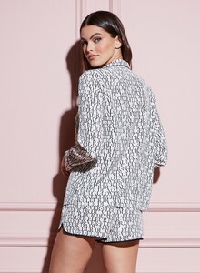 crop_181119_FLEURDUMAL_SHOT_12_1407_1200x.jpg