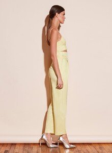 crop_190221_FLEURDUMAL_SHOT_45_5307_6c330303-c2a2-499c-b183-b6b403a79ded_1200x.jpg