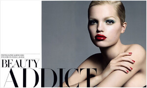 daphne-groeneveld-by-karim-sadli-for-dior-magazine-2-springsummer-2013-4.thumb.jpg.3b5a5b51ac5ee2f4cb5af9a5e9866130.jpg