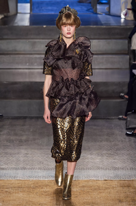 defile-antonio-marras-automne-hiver-2019-2020-milan-look-4.thumb.jpg.c1080586377ad89859bb3b3d063b08c8.jpg