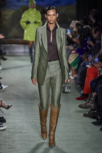 defile-brandon-maxwell-automne-hiver-2020-2021-new-york-look-40.thumb.jpg.e2055e1626bd446062910c34ffe04ba5.jpg