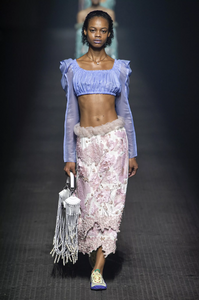 defile-kenzo-printemps-ete-2020-paris-look-83.thumb.jpg.1a684568802b4a2c03de746be2544972.jpg