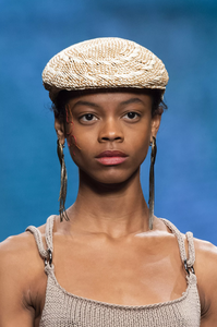 detail-defile-anteprima-printemps-ete-2020-milan-detail-168.thumb.jpg.4fcd6adc10b67828bbc0bc0339cb0959.jpg