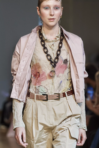 detail-defile-cividini-printemps-ete-2020-milan-detail-89.thumb.jpg.215a2e574da5b318689a550f377a98a5.jpg