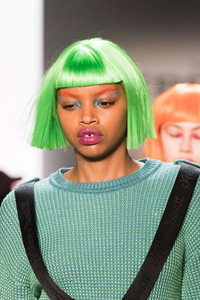 detail-defile-jeremy-scott-automne-hiver-2018-2019-new-york-detail-331.thumb.jpg.59cf21651a3e75a6744b9ddbf6da7fb8.jpg
