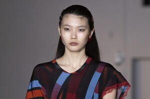 detail-defile-koche-automne-hiver-2020-2021-paris-detail-60.thumb.jpg.f42b9c35c2d5b9eec06c99af688296c9.jpg