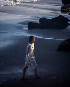 dxthm1000.tylerkandel_giedre_dukauskaite_malibu-7.jpg