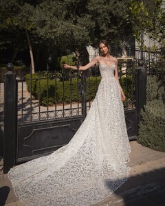 edenaharon_hautecouture_80448463_670250610046745_6369551138986240364_n.jpg