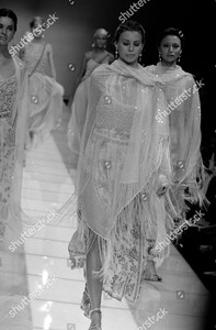 emporio-armani-spring-1994-ready-to-wear-runway-show-shutterstock-editorial-10448146e.jpg