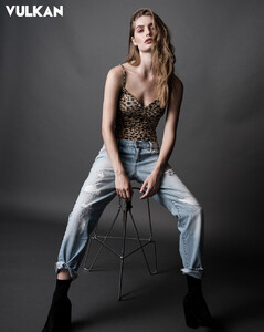 girl07.jpg