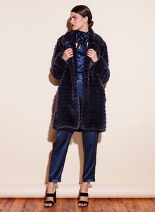 indigo_faux_fur_full6_2600x.jpg