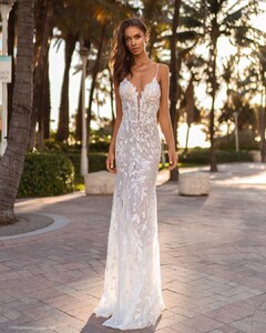 katgorbanovbridal_97569791_156839352664589_2258778457900682813_n.jpg