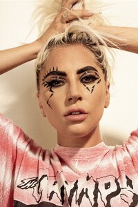 lady-gaga-photoshoot-for-haus-laboratories-2019-12.jpg
