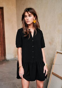 lenitta-dress-black-prbj6zw86io8ggi9k3db.jpg