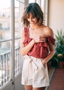 lucas-short-off_white-cfptkmb3zbyvohrn9azw.jpg
