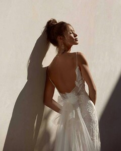 madilanebridal_100955199_2939821252896678_1264935873842006610_n.jpg