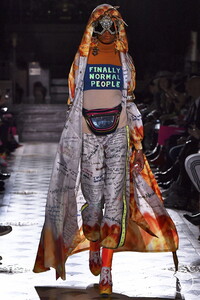 manish-arora-aw19-0001-e001ca.thumb.jpg.90c567dde8870a16c1cae5408377af6b.jpg