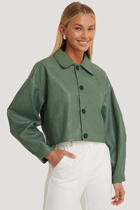 nakd_boxy_pu_jacket-1635-000060-0783_01a.thumb.jpg.7a33d95254c360ce4466706e2a481ad1.jpg