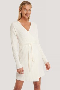 nakd_overlap_knitted_dress-1635-000047-0260_03j.thumb.jpg.44db69444bb3811793bcb774f38651c1.jpg