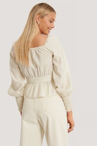 nakd_puff_shoulder_smocked_arms_blouse-1635-000062-0260_02b.thumb.jpg.2bd267ff32ba87a69dece0384f26f979.jpg