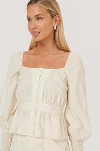 nakd_puff_shoulder_smocked_arms_blouse-1635-000062-0260_04g.thumb.jpg.f3e783adce9c3e1e4d78e1df723219de.jpg