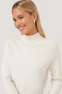 nakd_ribbed_neck_knitted_sweater_1635-000071-0260_04g.thumb.jpg.6f9e7f28ea6a5033dfb730b4af09d2fe.jpg