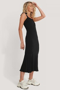 nakd_shoulder_straps_midi_dress_1628-000051-0002_04c.jpg