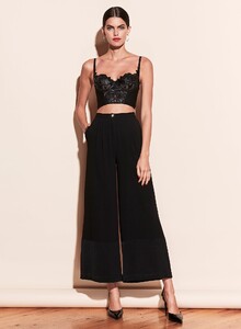 pleated_pant_full1_68e6abe8-54f5-4f8d-a765-7b3813f87443_2600x.jpg