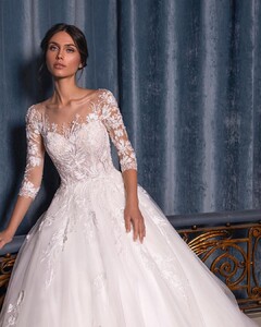 pronovias_100979661_602874180586736_8113165370557293763_n.jpg