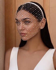 pronovias_96377937_236173570809670_7507238203090212720_n.jpg