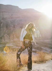 re15lookbook.005A.pants.jpg