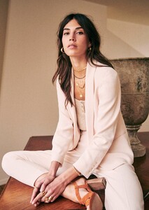 sari-jacket-nude-hycba9zazsoczyfk8vav.jpg