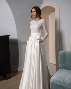 sari_tauber_82448119_706577906543768_5807445613898414774_n.jpg