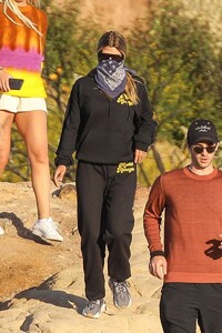 sofia-richie-in-black-hoodie-and-matching-mada-honeys-sweatpants-hiking-in-malibu-05-14-2020-12.jpg