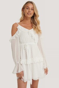 trendyol_mira_ruffle_detail_mini_dress_1494-003280-0244_03j.jpg