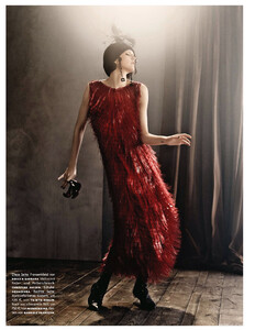 vogue-germany-02-2014_katlin-aas_(10).thumb.jpg.9434dd3cc1719b185038251389c8846d.jpg