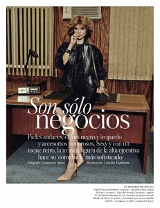 vogue-spain-october-2013_kasia-stuss_(2).thumb.jpg.6dcab66249a257145e393c594defe061.jpg