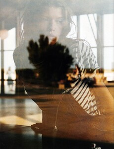 vogueUK_jan04_louise_pedersen_07.jpg