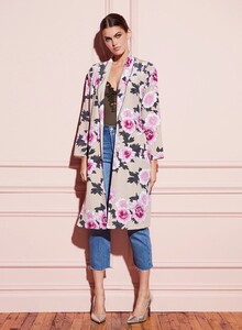 web_181005_FLEURDUMAL_SHOT_40_4879_1200x.jpg