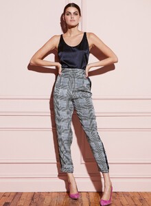 web_181005_FLEURDUMAL_SHOT_41_4972_2600x.jpg