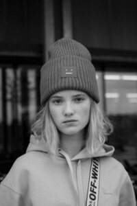 women03-Small.thumb.jpg.1d0caf67a4a651f130e1e999742f666f.jpg